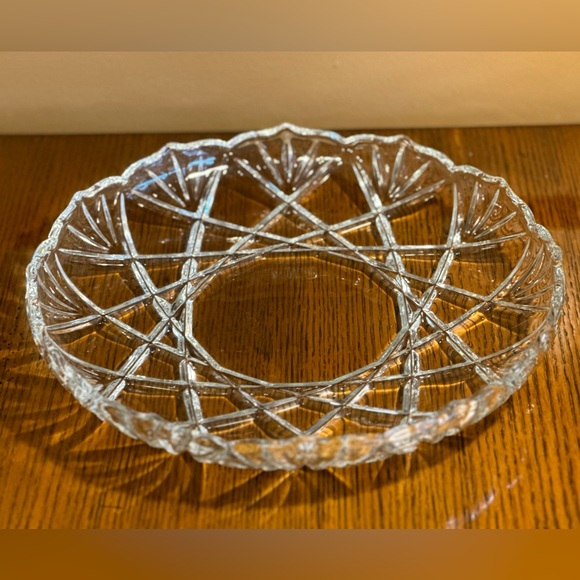 Mikasa Roxborough Hostess Serving Plate / Shallow Bowl 12.5” - Picture 6 of 8